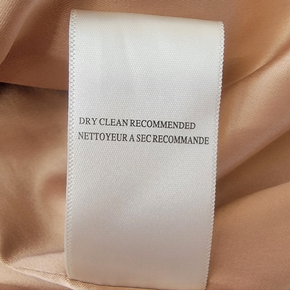 BLANKNYC Size Small Curly Faux Fleece Chubby Coat Color Champagne & OJ - Picture 10 of 11